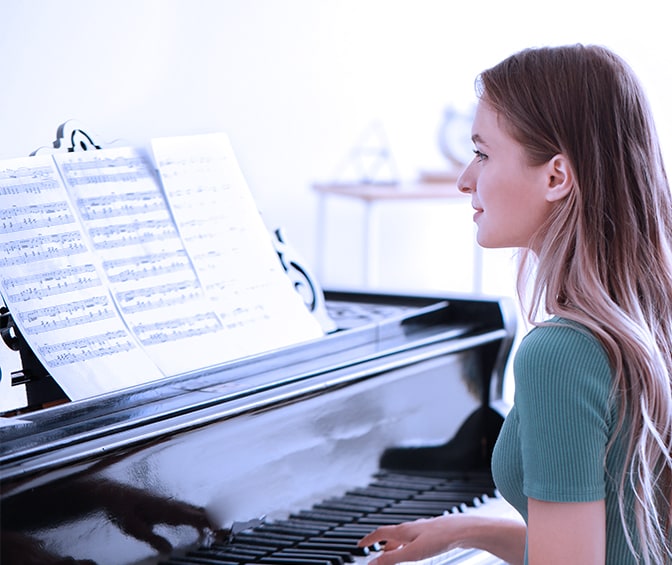 Las vegas Piano and voice